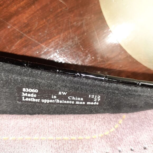 Clarks Shoes Black Leather Low Heel Slip-On Comfort Shoes 8 W Wide 83060 Career - Picture 9 of 12